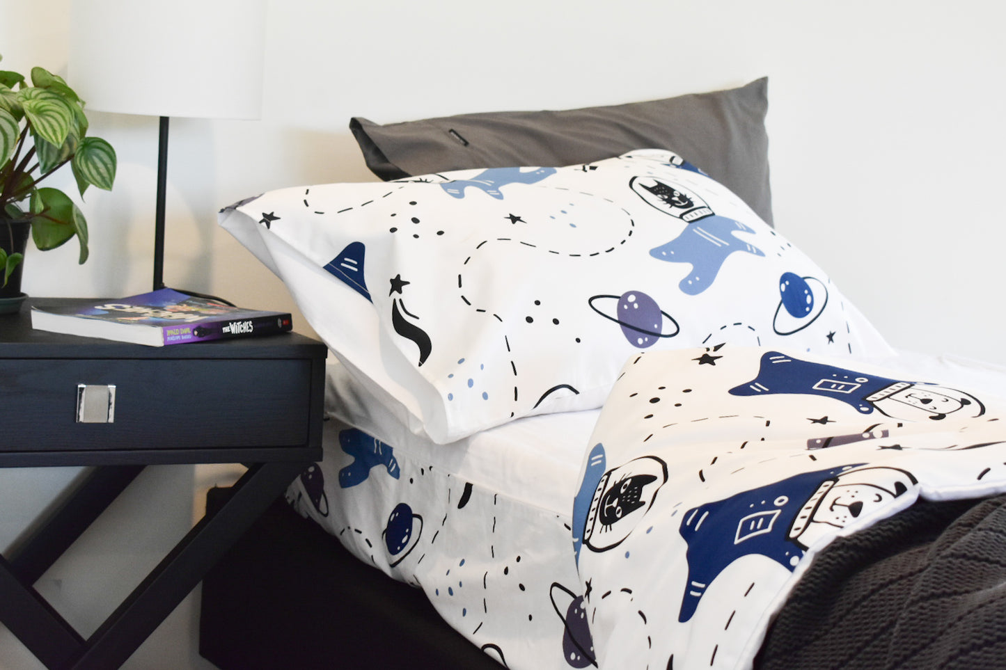 Astro Cat King Single Zip-Up Bedding (Requires Zipasleep Inner)