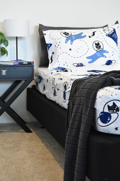 Astro Cat Single Zip-Up Bedding (Requires Zipasleep Inner)